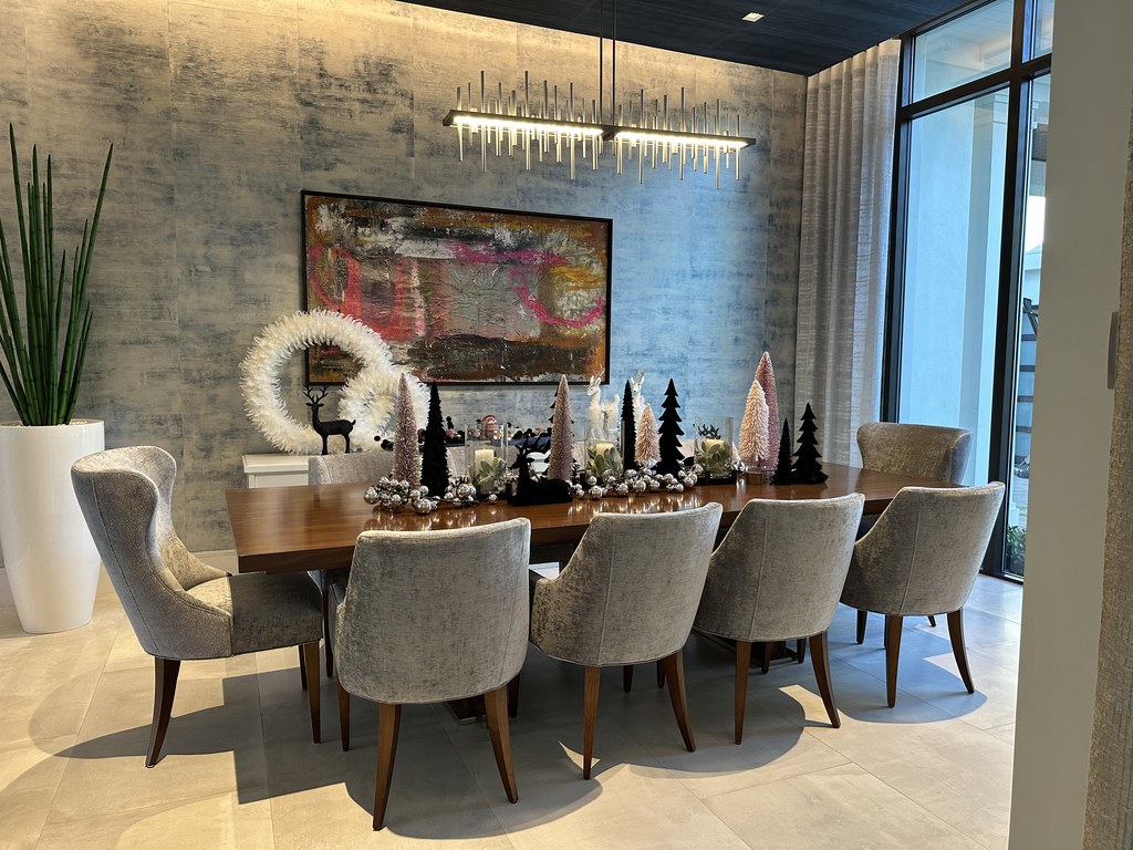 A dining room set for the season